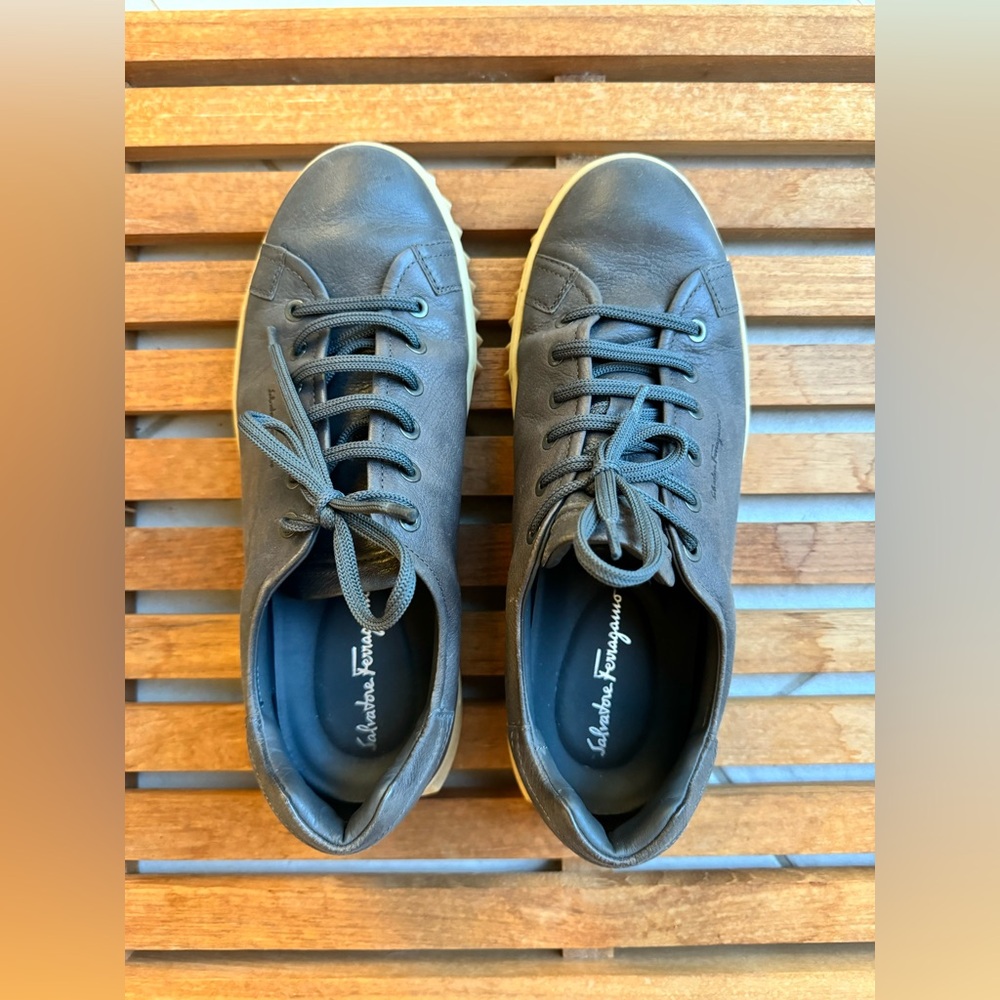 Men’s Salvatore Ferragamo Sneakers - size 8.5